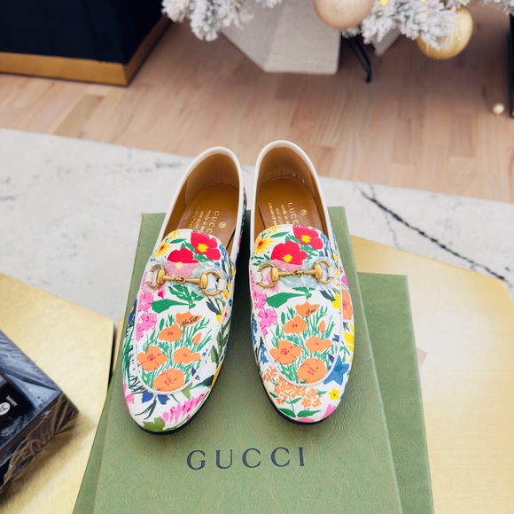 Gucci Ken Scott Jordaan Floral Print Loafer - Picture 4 of 10